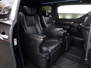 Минивэн Toyota Alphard 2019 года, 4885000 рублей, Москва