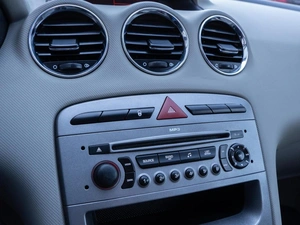 Хетчбэк Peugeot 308 2008 года, 490000 рублей, Волгоград