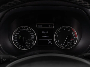 Хетчбэк Mercedes-benz B-класс 2013 года, 1099000 рублей, Тюмень
