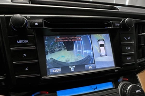 Внедорожник Toyota RAV4 2016 года, 2797000 рублей, Красноярск