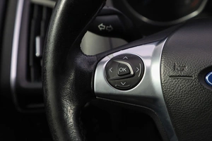 Хетчбэк Ford Focus 2012 года, 829000 рублей, Новосибирск