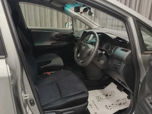 Минивэн Toyota Wish 2009 года, 1199000 рублей, Красноярск