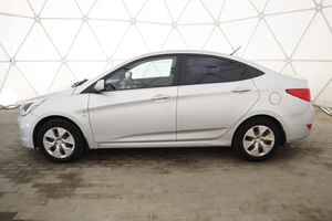 Седан Hyundai Solaris 2015 года, 1099000 рублей, Обнинск