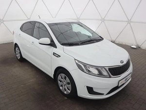 Седан Kia Rio 2014 года, 900000 рублей, Орёл