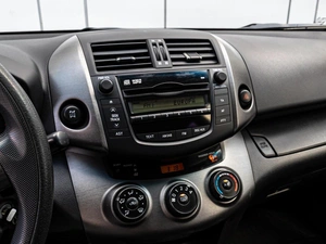 Внедорожник Toyota RAV4 2012 года, 1349000 рублей, Краснодар