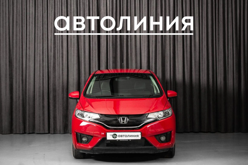 Хетчбэк Honda Fit 2016 года, 999000 рублей, Красноярск