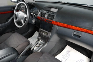 Седан Toyota Avensis 2006 года, 819000 рублей, Тюмень