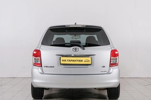 Универсал Toyota Corolla Fielder 2010 года, 999000 рублей, Красноярск