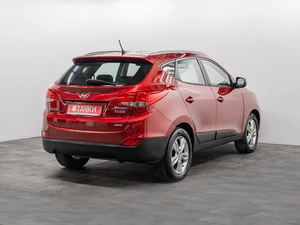Внедорожник Hyundai ix35 2010 года, 999000 рублей, Красноярск