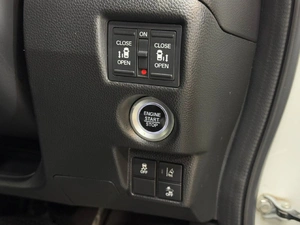 Хетчбэк Honda N-BOX 2020 года, 920000 рублей, Красноярск