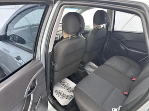 Седан Ford Focus 2004 года, 325000 рублей, Клинцы