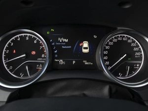 Седан Toyota Camry 2018 года, 2870000 рублей, Омск