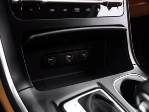 Минивэн Kia Carnival 2021 года, 4800999 рублей, Тверь