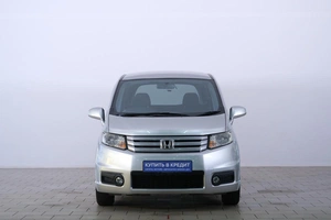 Минивэн Honda Freed 2010 года, 1159000 рублей, Омск