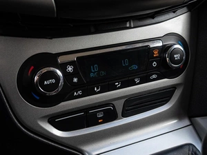 Хетчбэк Ford Focus 2013 года, 650000 рублей, Краснодар
