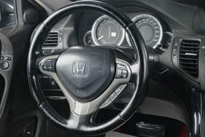 Седан Honda Accord 2008 года, 999000 рублей, Тюмень