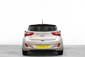 Хетчбэк Hyundai i30 2013 года, 999000 рублей, Барнаул