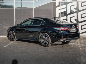 Седан Toyota Camry 2019 года, 2235000 рублей, Краснодар