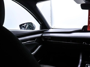 Хетчбэк Mazda 3 2019 года, 1699000 рублей, Красноярск