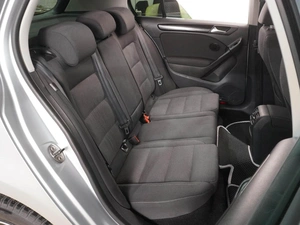 Хетчбэк Volkswagen Golf 2010 года, 979000 рублей, Воронеж