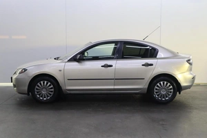 Седан Mazda 3 2007 года, 510000 рублей, Брянск