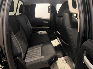 Пикап Toyota Tundra 2017 года, 5699000 рублей, Красноярск