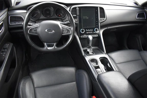 Седан Renault Samsung SM6 2016 года, 1598100 рублей, Казань