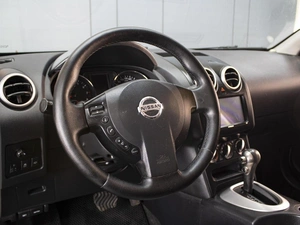 Внедорожник Nissan Qashqai 2013 года, 1290000 рублей, Омск