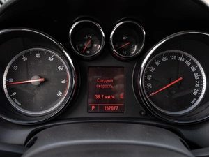 Хетчбэк Opel Astra 2011 года, 695000 рублей, Краснодар