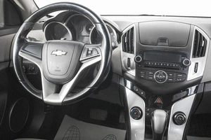 Хетчбэк Chevrolet Cruze 2013 года, 729000 рублей, Кемерово