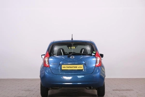 Хетчбэк Nissan Note 2015 года, 799000 рублей, Омск