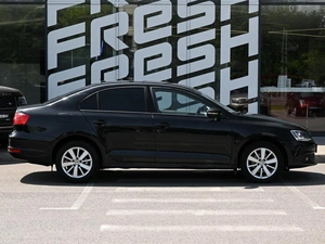 Седан Volkswagen Jetta 2013 года, 999000 рублей, Волгоград