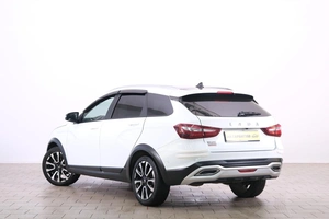 Седан ВАЗ (LADA) Vesta Cross 2024 года, 1819000 рублей, Омск