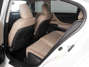 Седан Lexus ES 2019 года, 3745000 рублей, Минеральные Воды