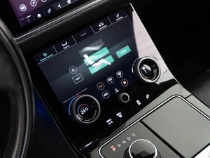 Внедорожник Land Rover Range Rover Velar 2018 года, 3698999 рублей, Москва