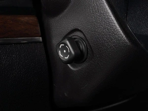 Внедорожник Toyota Land Cruiser 2015 года, 4509000 рублей, Тюмень