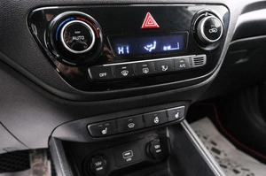 Седан Hyundai Solaris 2019 года, 1499000 рублей, Красноярск