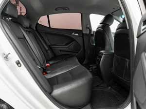 Седан Kia Optima 2014 года, 1450000 рублей, Красноярск