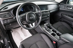 Седан Kia Optima 2017 года, 1949000 рублей, Красноярск