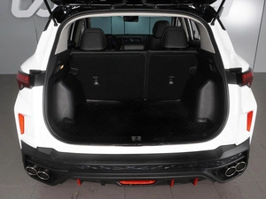 Внедорожник Geely Coolray 2023 года, 1999000 рублей, Красный Пахарь