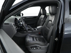 Внедорожник Porsche Cayenne 2018 года, 5699050 рублей, Москва