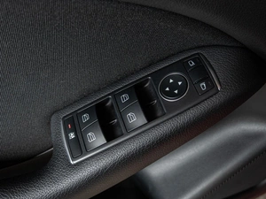 Хетчбэк Mercedes-benz B-класс 2015 года, 1345500 рублей, Краснодар