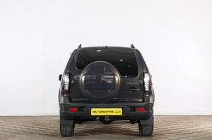 Внедорожник Chevrolet Niva 2019 года, 959000 рублей, Тюмень