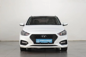 Седан Hyundai Solaris 2017 года, 1179000 рублей, Челябинск