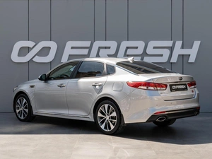 Седан Kia Optima 2018 года, 1755000 рублей, Краснодар