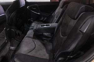Внедорожник Toyota RAV4 2010 года, 1299000 рублей, Новокузнецк
