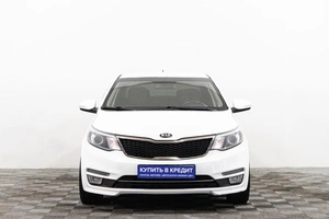 Седан Kia Rio 2017 года, 1019000 рублей, Сургут