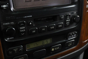 Внедорожник Lexus LX 2001 года, 1590000 рублей, Омск