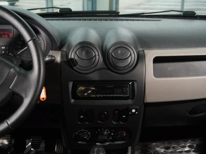 Седан Renault Logan 2014 года, 598000 рублей, Тверь