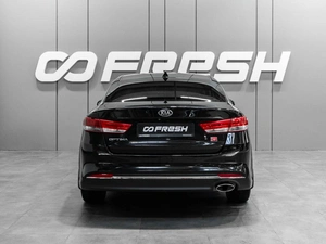 Седан Kia Optima 2018 года, 1650000 рублей, Тюмень